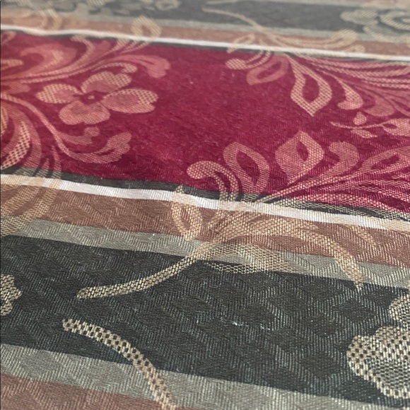 Elegant Striped Tablecloth - Red, Green, and Cream - Picture 7 of 12